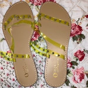 Olivia Ferguson sandals